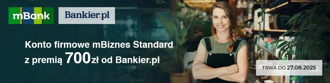 Promocja mBank i Bankier.pl – konto firmowe mBiznes z premią 700 zł, ważna do 27.08.2025. Kobieta w fartuchu na tle sklepu roślinnego.