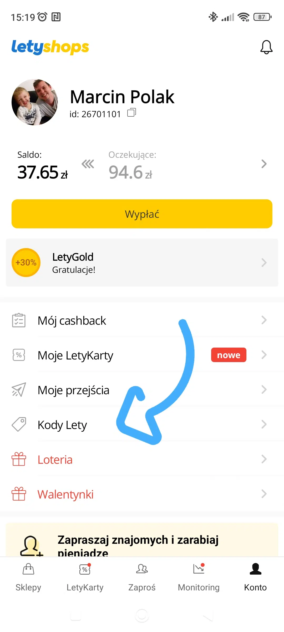 Profil użytkownika w aplikacji LetyShops z widocznym saldem 37,65 zł i oczekującym cashbackiem 94,6 zł. Zaznaczona strzałką sekcja ‘Kody Lety’ w menu konta.